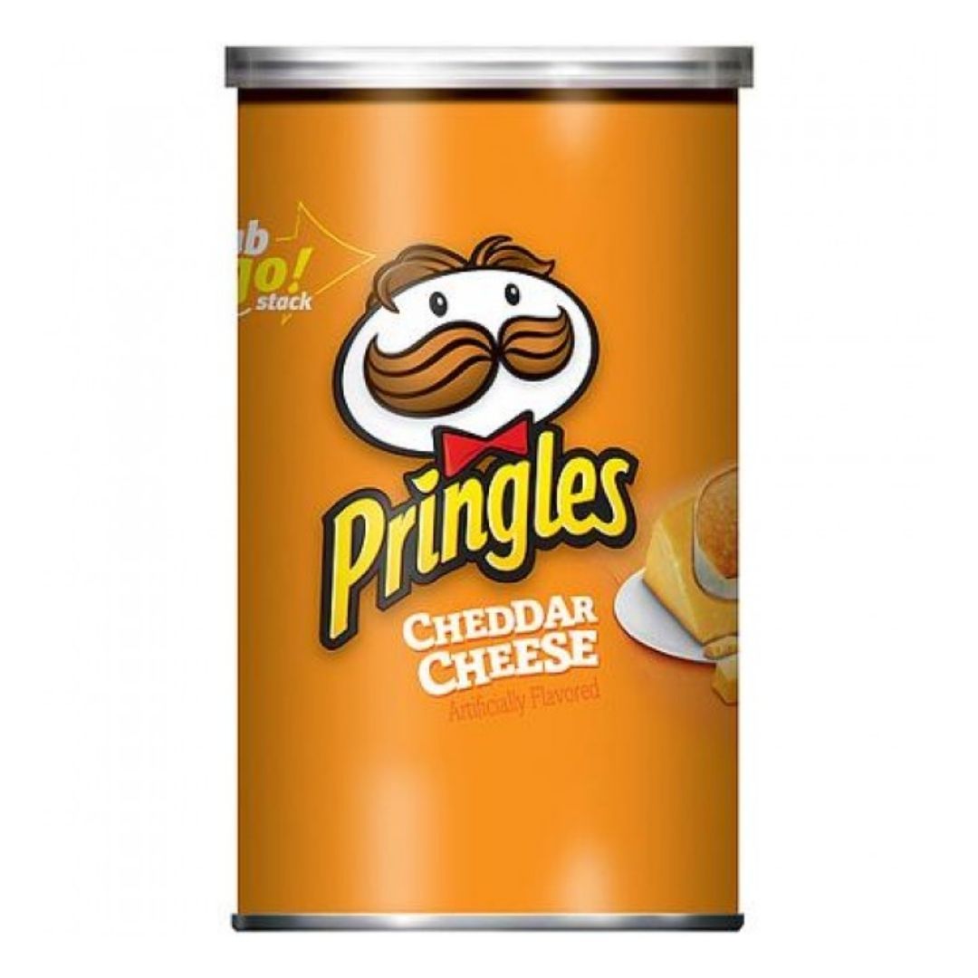 Pringles Cheddar Cheese Grab and Go patatas con cheddar en formato de 71g American Uncle