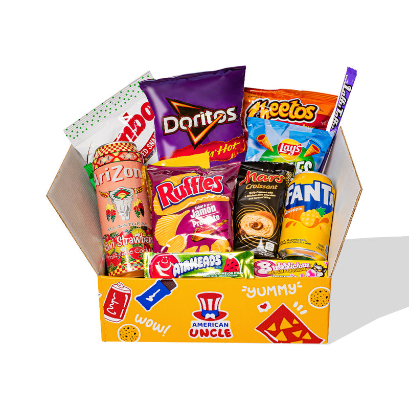 Snack box de al menos 15 productos internacionales: dulce, salado y bebidas