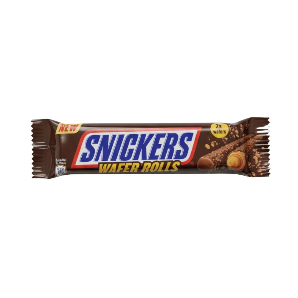 Snickers Wafer Rolls, wafer arrotolato ricoperto di cioccolato e ripieno di caramello da 24g.