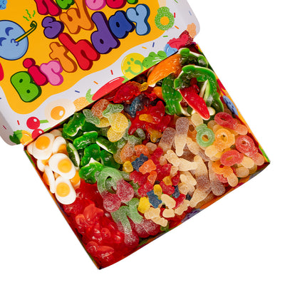 Wunnie box “Feliz Cumpleaños”, la Candy box para componer con las gominolas favoritas del cumpleañero - 1 kg 