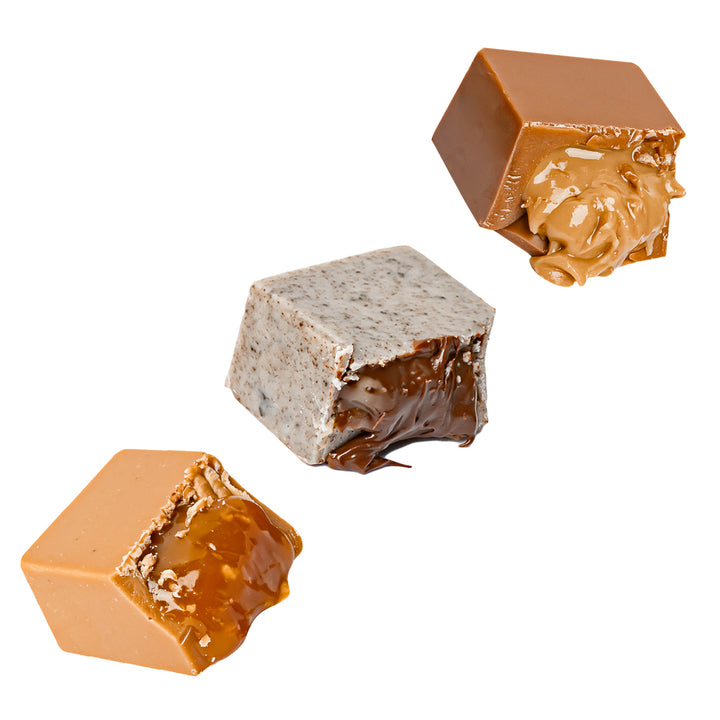 Choco Love Box, caja de 12 bombones surtidos rellenos de mantequilla de maní, toffee y cookies & cream de 130g 