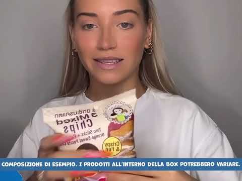 Snack box ensalada de al menos 18 productos internacionales 